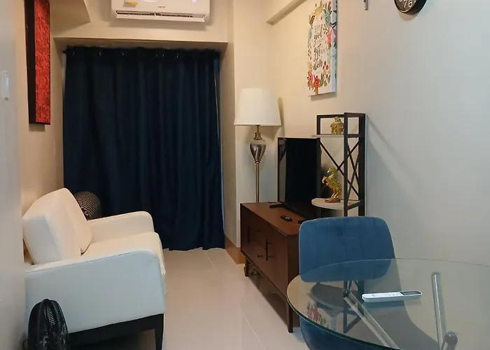 Near Mall Of Arena Pasay Apartment *