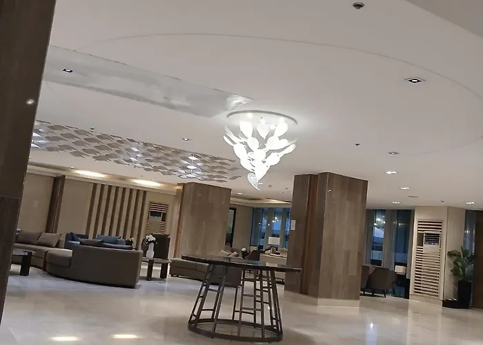 Near Mall Of Arena Pasay Apartment