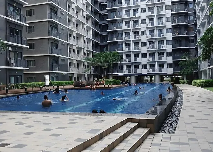 Near Mall Of Arena Pasay Apartment *